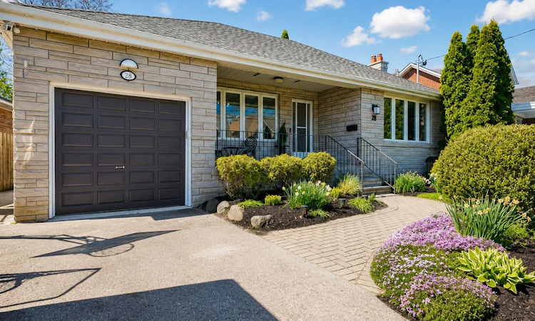 28 Spring Garden Road