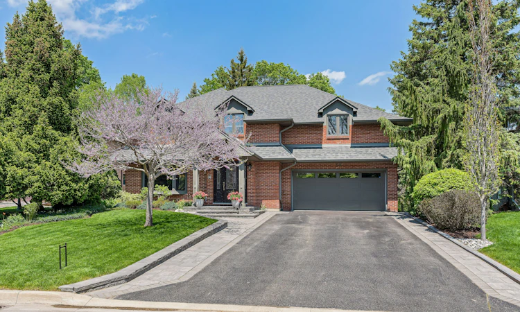33 Heslop Court