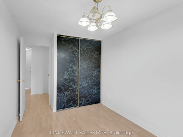 347-1395 Williamsport Drive, Mississauga, ON, L4X 2T4 - 34