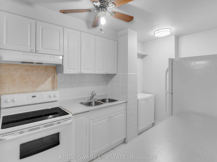 347-1395 Williamsport Drive, Mississauga, ON, L4X 2T4 - 15