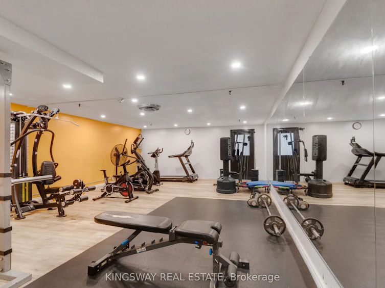 347-1395 Williamsport Drive, Mississauga, ON, L4X 2T4 - 39