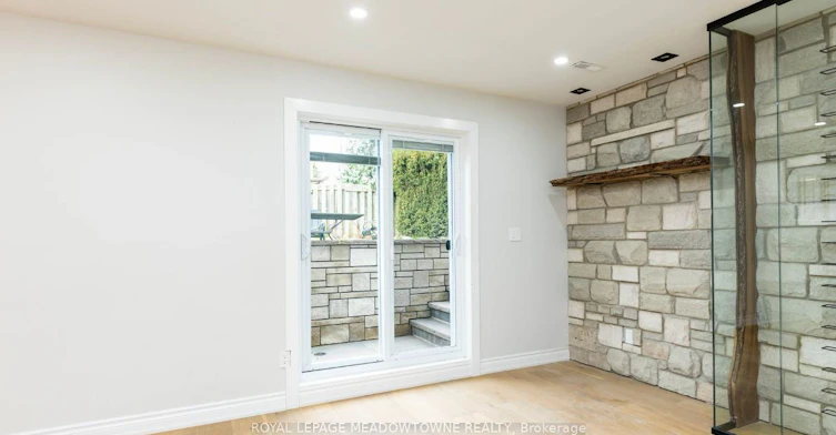 BSMT-468 Gowland Crescent, Milton, ON, L9T 4E5 - 4