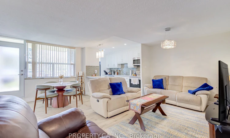 109-966 Inverhouse Drive