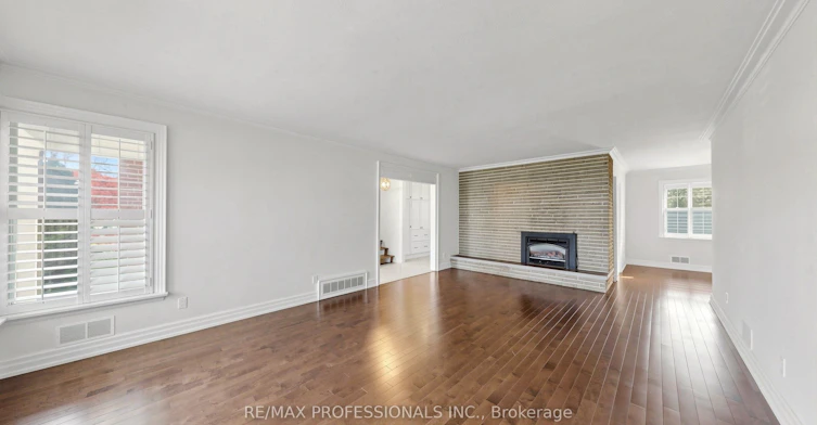 26 Abilene Drive, Toronto, ON, M9A 2M8 - 13
