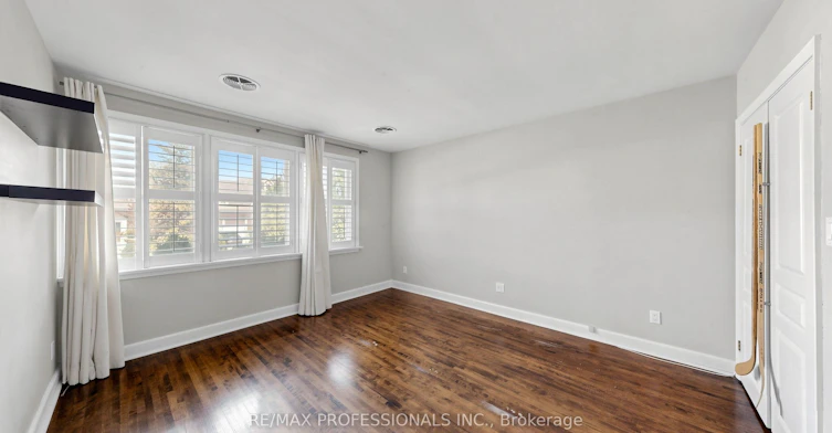 26 Abilene Drive, Toronto, ON, M9A 2M8 - 29
