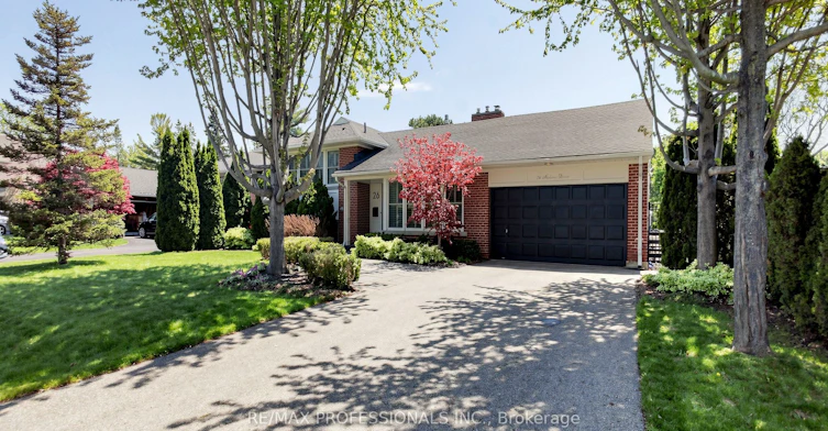 26 Abilene Drive, Toronto, ON, M9A 2M8 - 3