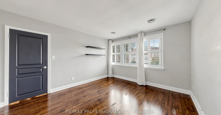 26 Abilene Drive, Toronto, ON, M9A 2M8 - 30