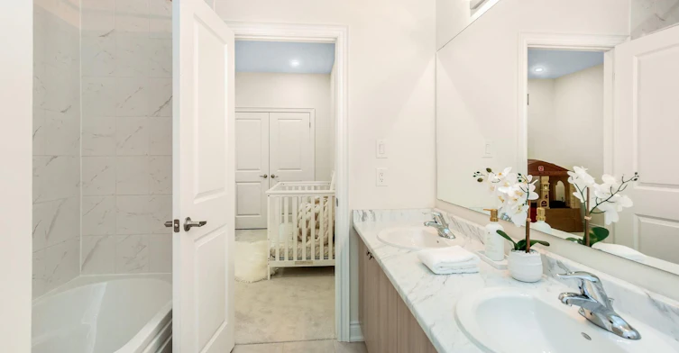 3294 Millicent Avenue, Oakville, ON, L6H 0V9 - 39