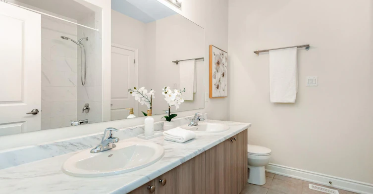 3294 Millicent Avenue, Oakville, ON, L6H 0V9 - 42