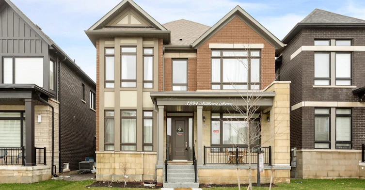 3294 Millicent Avenue, Oakville, ON, L6H 0V9