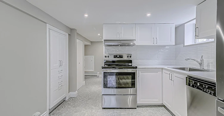 BSMT-554 Caledonia Road, Toronto, ON, M6E 4V4 - 13