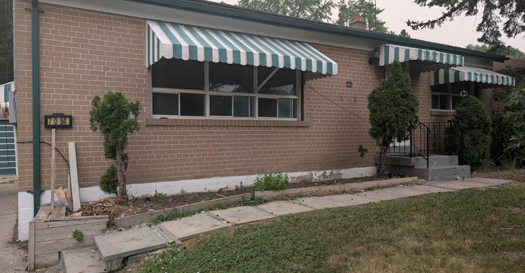 7084 Minotola Avenue, Mississauga, ON, L4T 2S8 - 9
