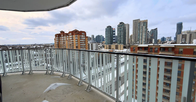 1009-1 Fairview Road E, Mississauga, ON, L5A 0B4 - 18
