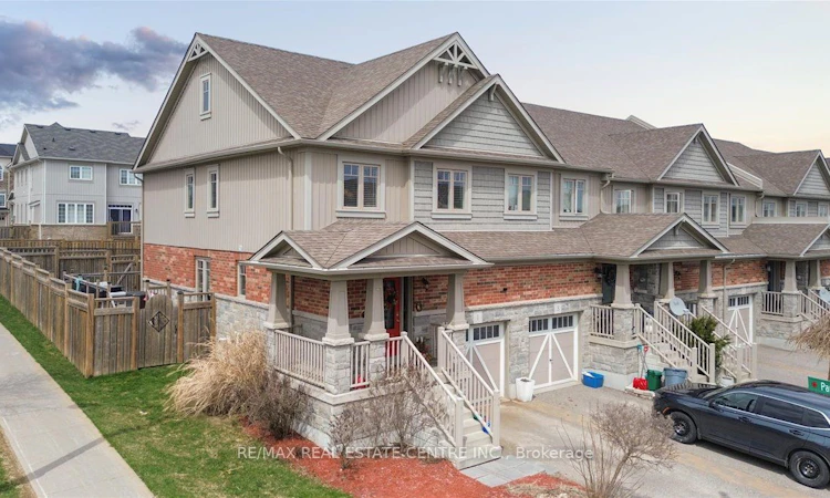 1 Laverty Crescent