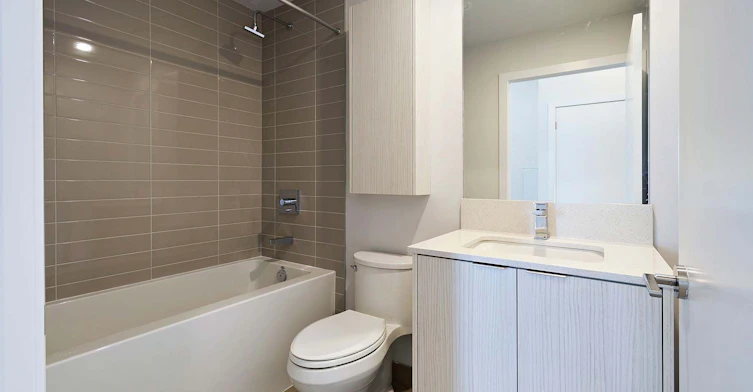 426-430 Square One Drive, Mississauga, ON, L5B 0L6 - 24