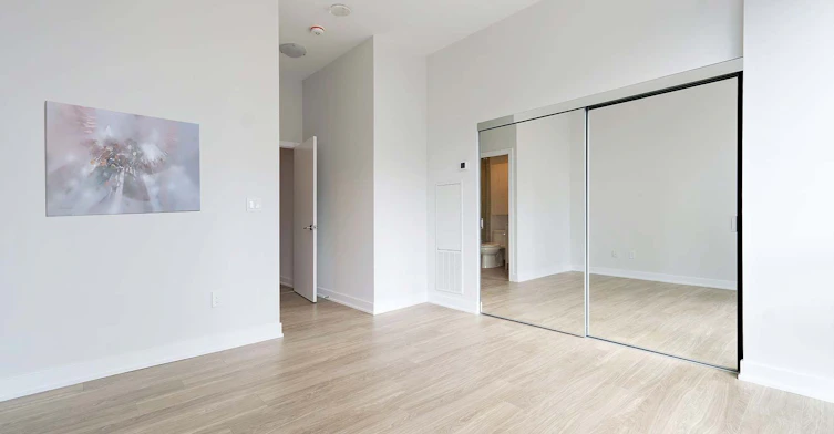 426-430 Square One Drive, Mississauga, ON, L5B 0L6 - 18