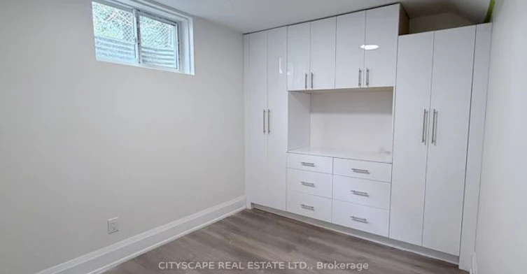 301-15 Sanagan Road, Toronto, ON, M9V 1R7 - 10
