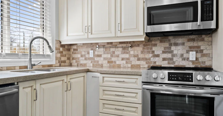 Upper-176 Longfield Road, Halton Hills, ON, L7J 2K4 - 10