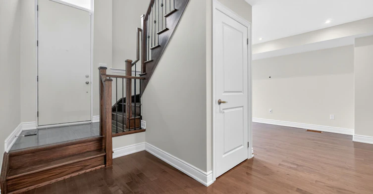 85 Pony Farm Drive, Toronto, ON, M9R 0B3 - 6