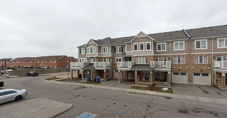 211-1045 Nadalin Heights, Milton, ON, L9T 8R5 - 33