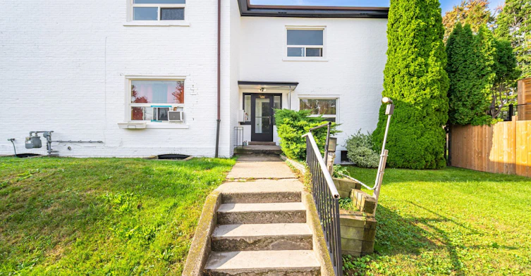 3-486 Holtby Avenue, Burlington, ON, L7R 2R3