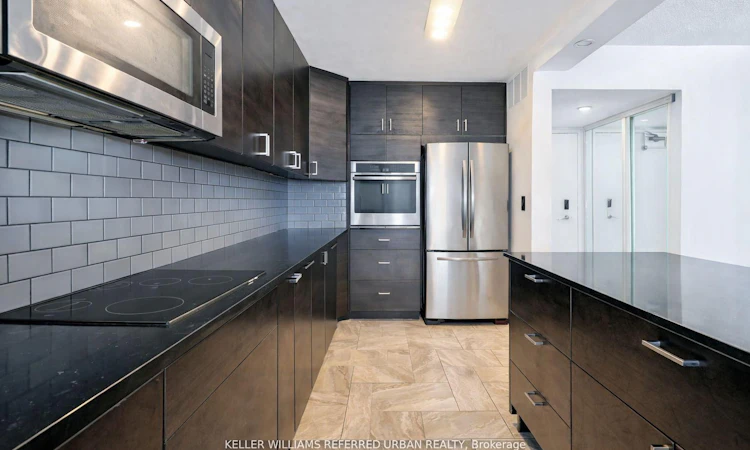 1811-10 Martha Eaton Way