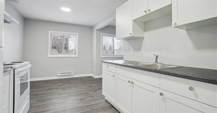 2-2354 Queensway Drive, Burlington, ON, L7R 3T3 - 14