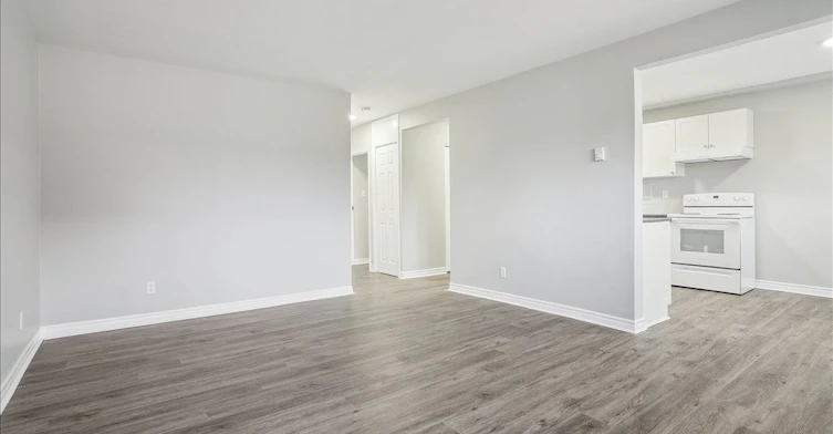 2-2354 Queensway Drive, Burlington, ON, L7R 3T3 - 7