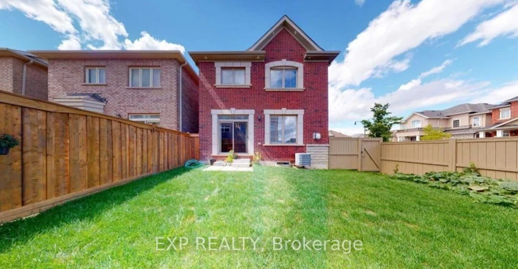17 Yardmaster Drive, Brampton, ON, L7A 3Z9 - 4