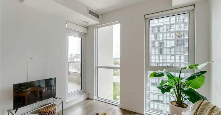 1005-4085 Parkside Village Drive, Mississauga, ON, L5B 0K9 - 14