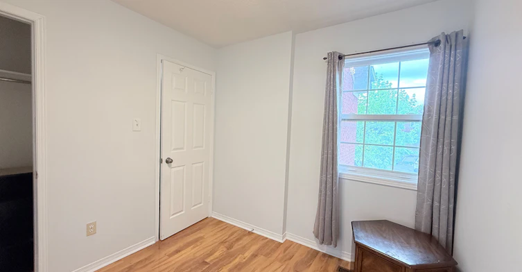 78 Shady Pine Circle S, Brampton, ON, L6R 1K3 - 8