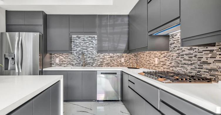 53 Buttonwood Avenue, Toronto, ON, M6M 2H9 - 13