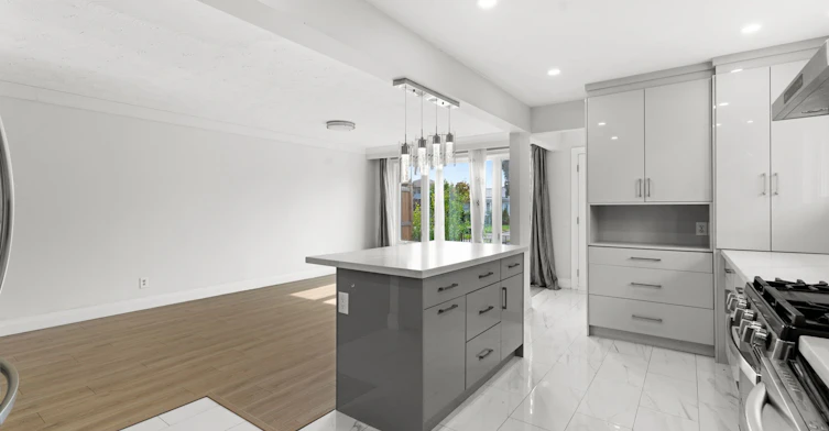 MAIN-7291 Vernor Drive, Mississauga, ON, L4T 2P5 - 15