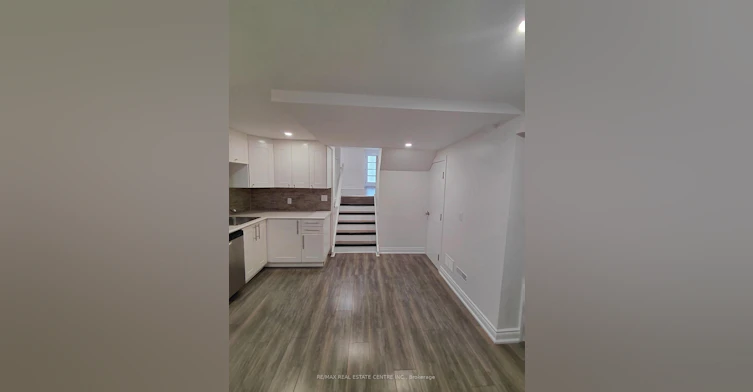 Lower-6266 Atherly Crescent, Mississauga, ON, L5N 2J2 - 4