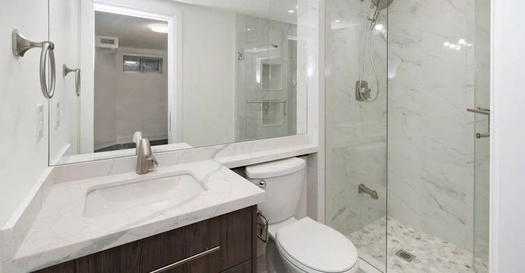 D (4)-44 Larkin Avenue, Toronto, ON, M6S 1L8 - 13