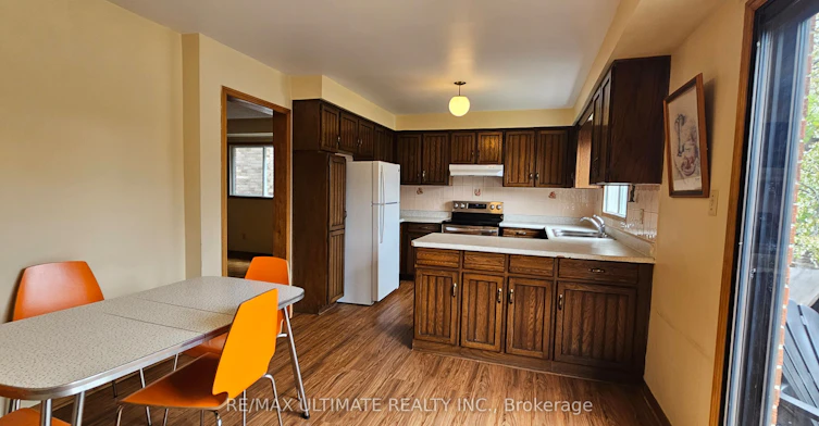 Main Floor-1282 Dexter Crescent, Mississauga, ON, L5G 4R6 - 2