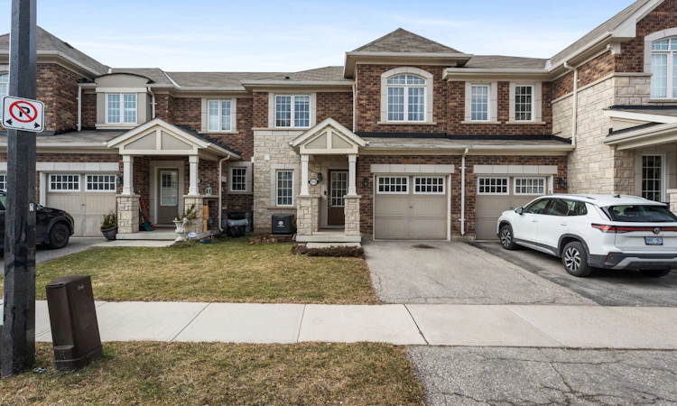 1550 Gainer Crescent