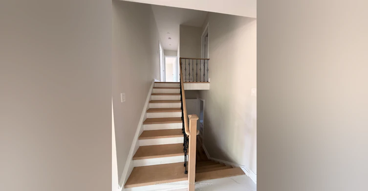 6 Brantley Crescent, Toronto, ON, M3J 1X5 - 10
