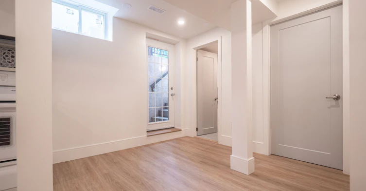 Bsmt-4591 Credit Pointe Drive, Mississauga, ON, L5M 3L6 - 8
