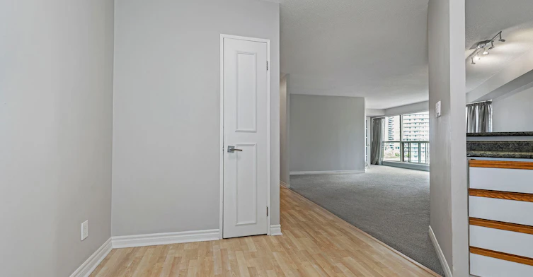 1012-2261 Lake Shore Boulevard W, Toronto, ON, M8V 3X1 - 11