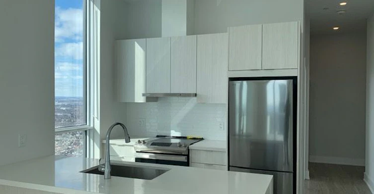 PH 05-430 Square One Drive, Mississauga, ON, L5B 0R6 - 7
