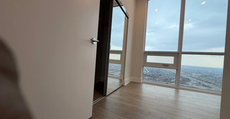 PH 05-430 Square One Drive, Mississauga, ON, L5B 0R6 - 21