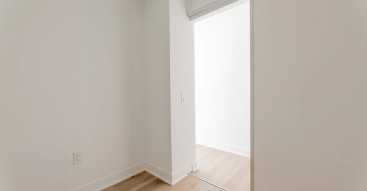 526-86 Dundas Street E, Mississauga, ON, L5A 0B1 - 15