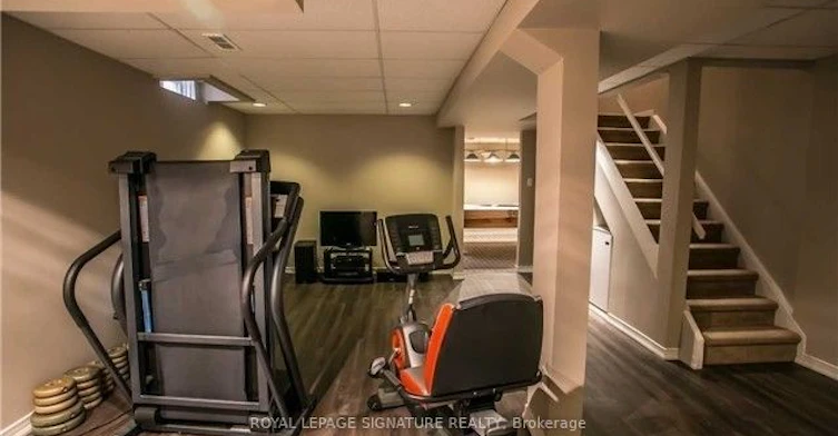 6517 Warbler Lane, Mississauga, ON, L5N 6E1 - 17