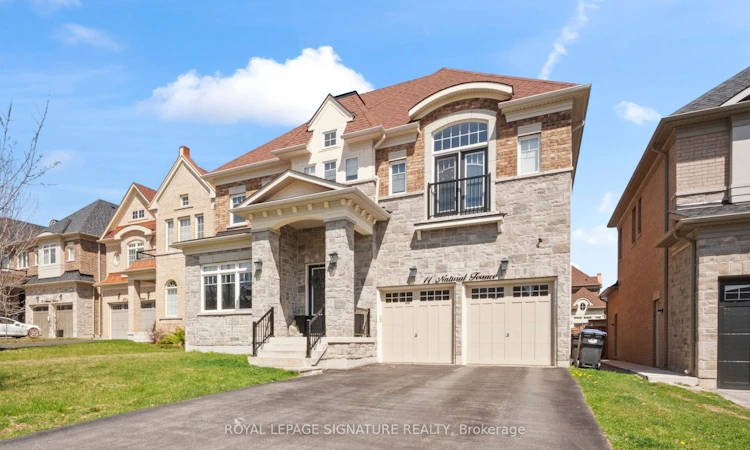 11 Natural Terrace