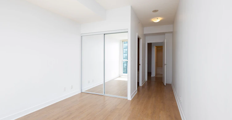 2502-3985 Grand Park Drive, Mississauga, ON, L5B 0H8 - 13