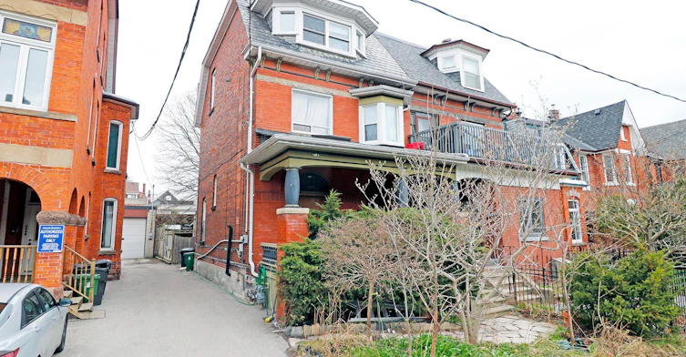 1-39 Macdonell Avenue, Toronto, ON, M6R 2A3