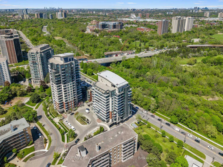 606-35 Fontenay Court, Toronto, ON, M9A 0C4 - 36