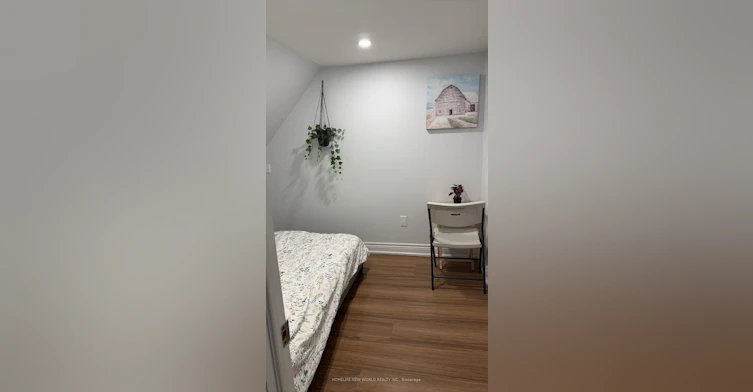 Bsmt 02-2466 St Clair Avenue W, Toronto, ON, M6N 1L3 - 3