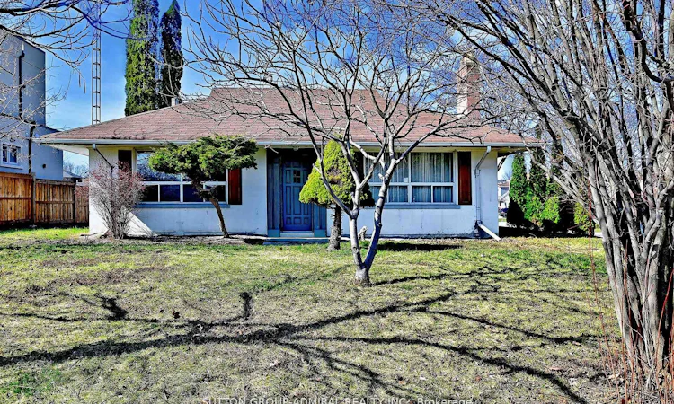 58 Harlow Crescent